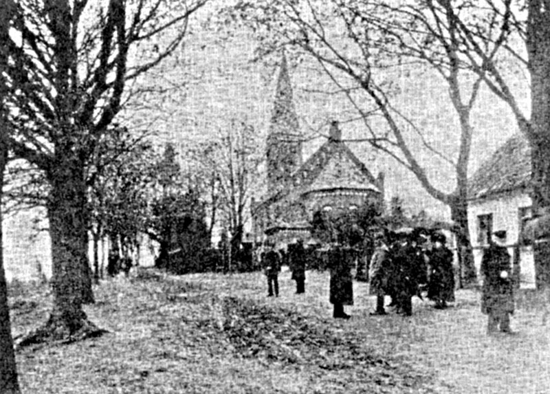 Plaškių evangelikų liuteronų bažnyčia ir parapijiečiai, iki 1939 / Iš Hubatsch W. knygos „Geschichte der evangelischen Kirche Ostpreussens“ Bd. 1-3. Göttingen, 1968 (Plaškių parapija – MLE).