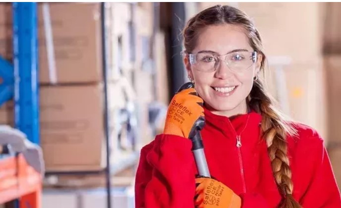 seimininke-buto-valymas-tvarkymas