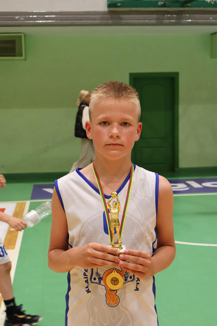 MVP. 2012 metų grupės naudingiausias žaidėjas Klaipėdos KM aukėtinis Eimantas Venclova.