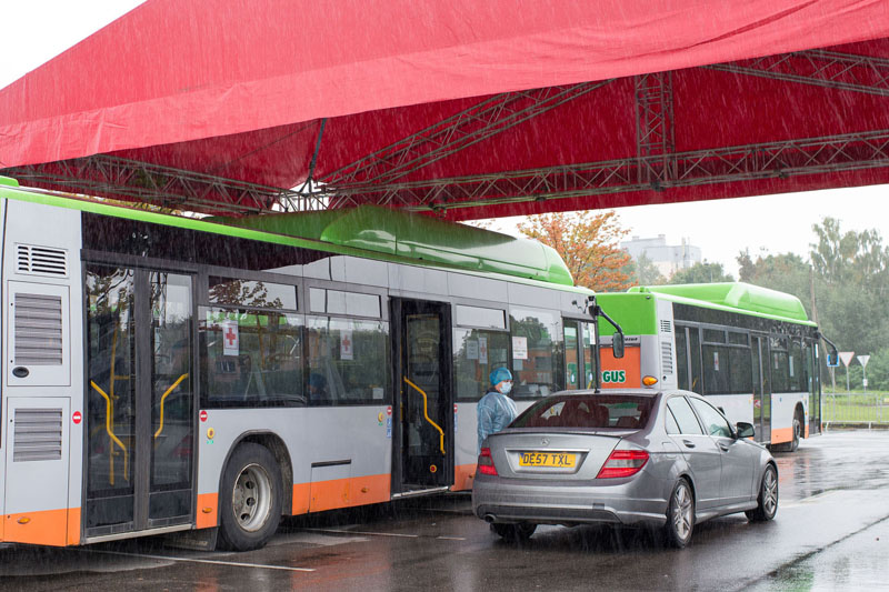 DAUGIAU. Skyrus daugiau autobusų testavimui dėl kovido, norinčiųjų testuotis eilės gerokai apmažėjo. Vitos JUREVIČIENĖS nuotr.