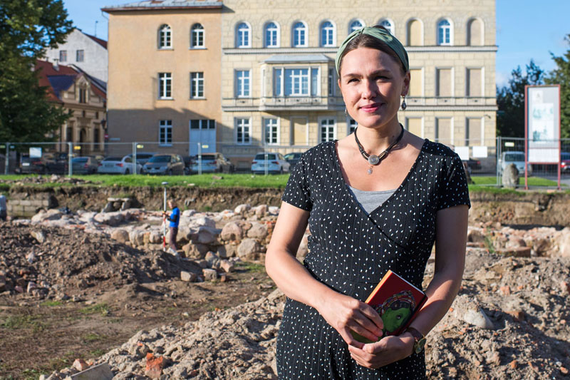 VADOVĖ. Klaipėdos universiteto Baltijos regiono istorijos ir archeologijos instituto archeologų komandai vadovauja dr. Raimonda Nabažaitė. Vitos JUREVIČIENĖS nuotr.