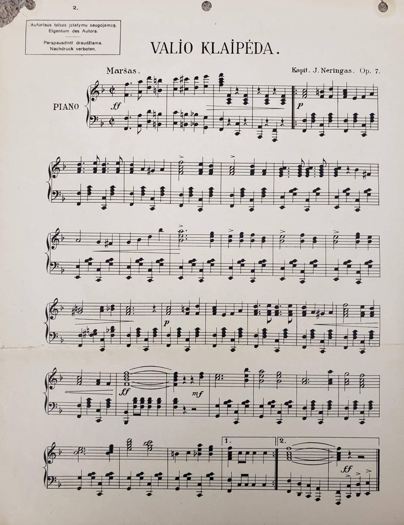 FOTO APINTRIGA. Daugiausiai mįslių kelia kūrinio autorystė, mat spėjama, kad jį parašė profesionalas, prisidengęs kapitono J. Neringo slapyvardžiu. Ernesto LUKOŠEVIČIAUS nuotr.