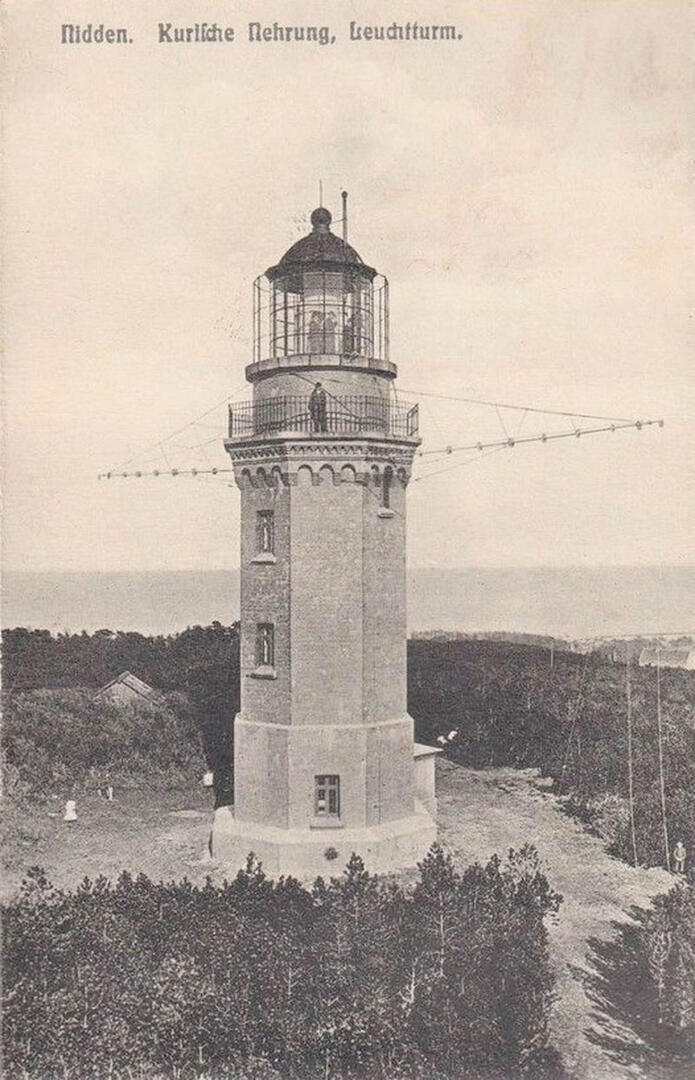 FOTOGENIŠKAS. 1874 m. statytas Nidos švyturys buvo ikoninis objektas visoje Kuršių nerijoje, todėl atrasti, atkasti ir visuomenei parodyti jo pamatus - prasminga iniciatyva. Deniso NIKITENKOS archyvo nuotr.