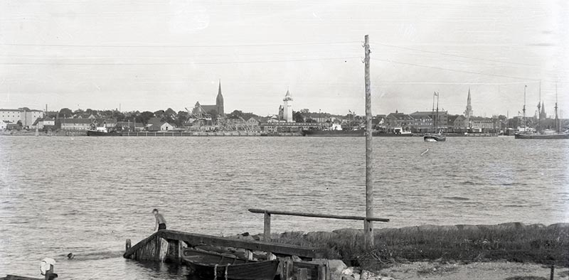 Klaipėdos uostamiestis - miesto vaizdas iš Smiltynės. 