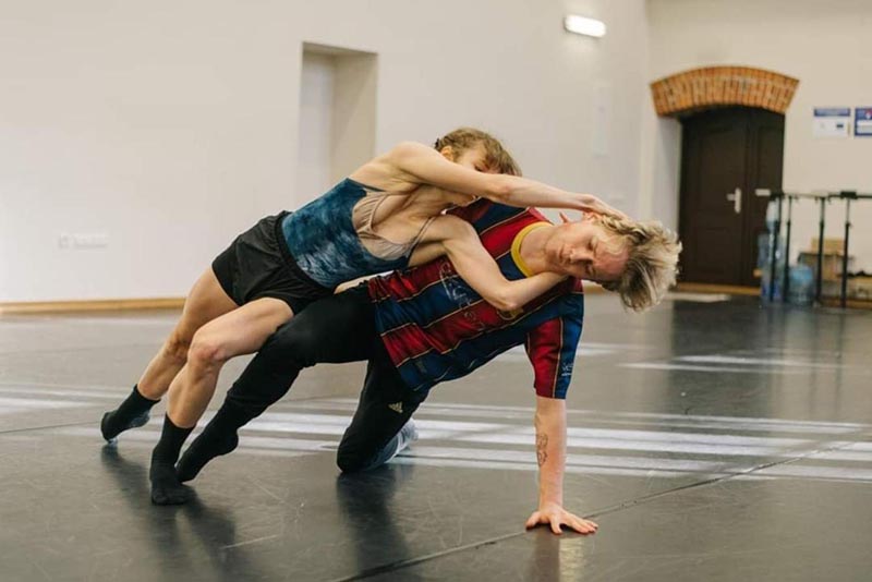 Pasiruošimas šokio spektakliui „Sapnai ir kaktusai“. KVMT nuotr.