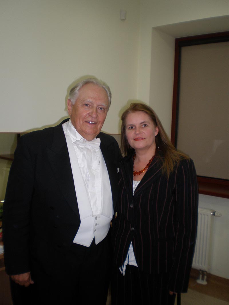 Su Mokytoju prof. Sauliumi Soneckiu.