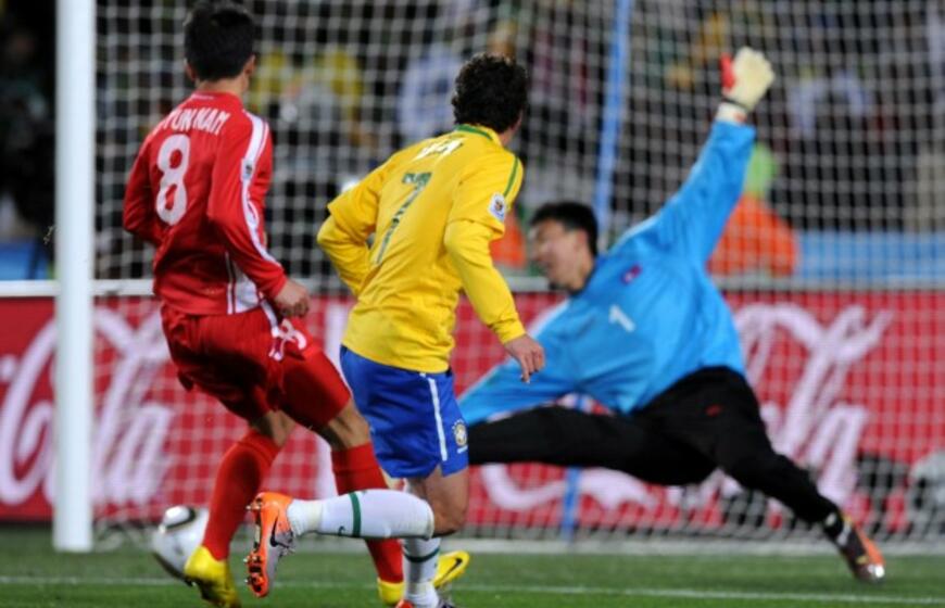 PAR 2010: Brazilijos rinktinė įveikė Šiaurės Korėjos futbolininkus