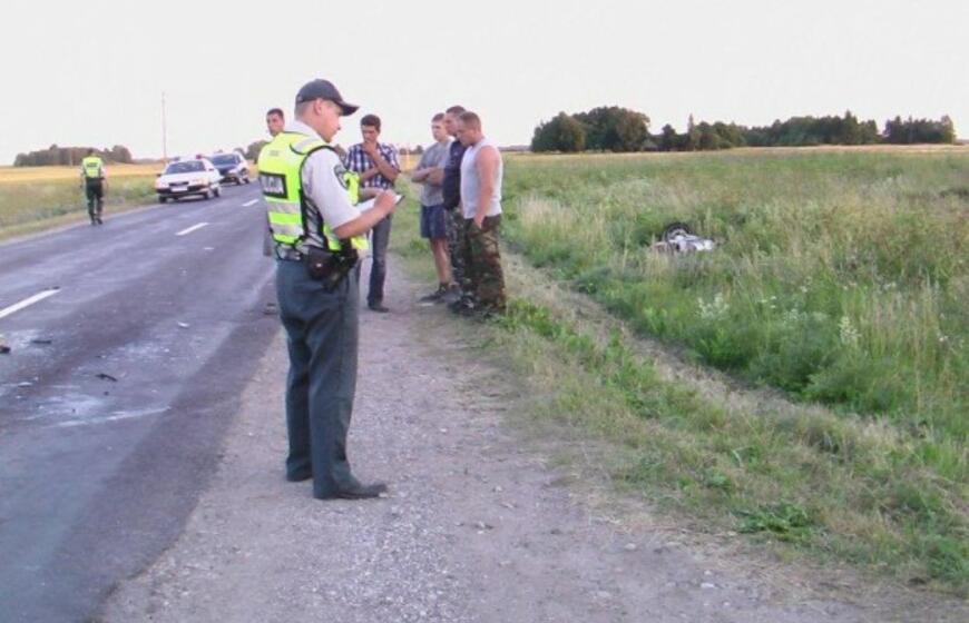 Skaudi avarija prie greičio matuoklio