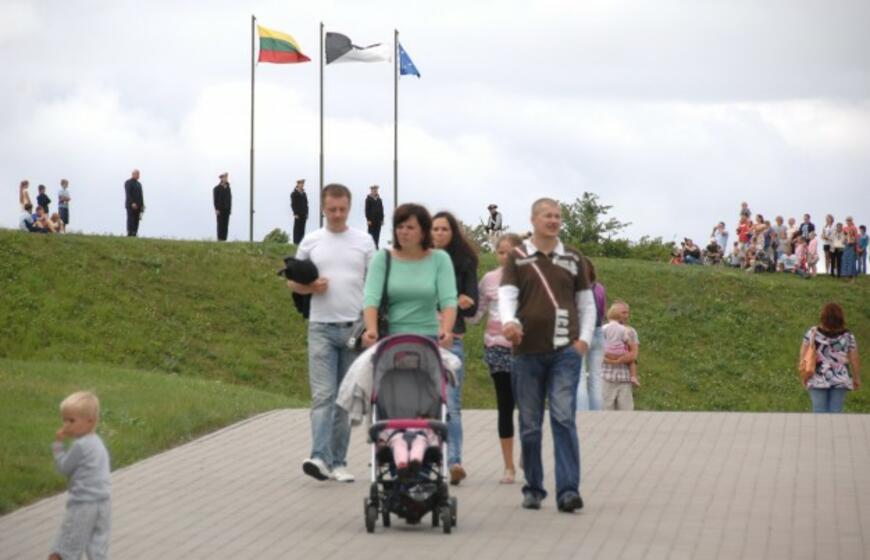 Ketvirtadienį Lietuvos jūrų muziejaus teritorijoje vyko tradicinė Lietuvos jūrininkų pagerbimo ceremonija.