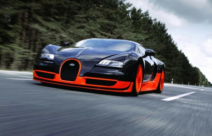 Greičiausias serijinis automobilis pasaulyje - "Bugatti Veyron 16.4 Super Sport“