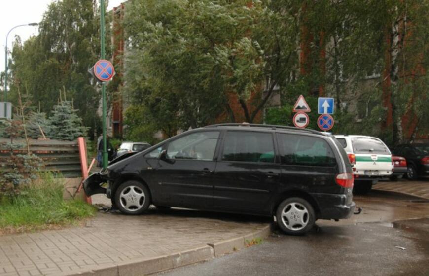 Avarija Rūtų ir Birutės gatvių sankryžoje