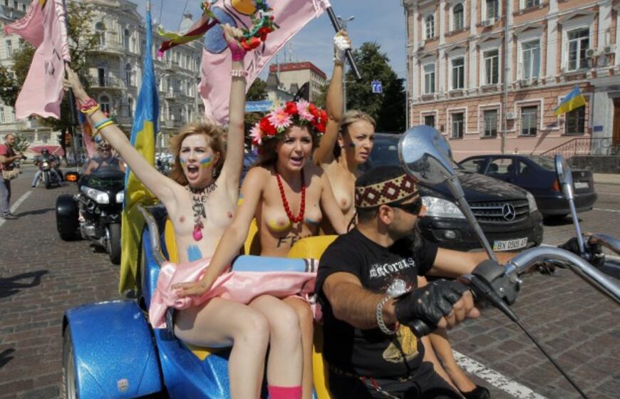 "Femen" aktyvistės paminėjo Ukrainos nepriklausomybės metines