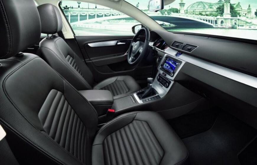 Pristatyta nauja "Volkswagen Passat" karta