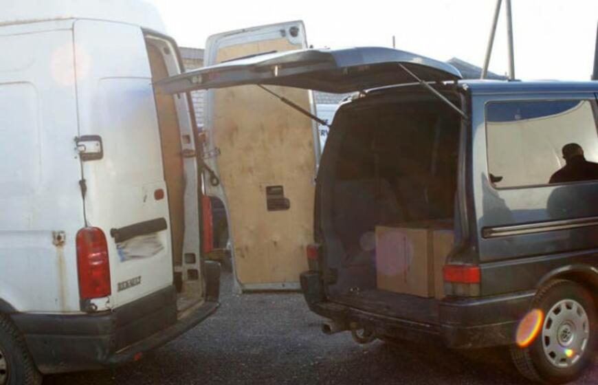 Tauragėje - kontrabandinės cigaretės ir degtinės falsifikatai