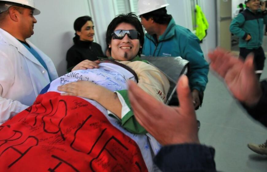 Čilėje iš šachtos iškelti į paviršių visi 33 kalnakasiai