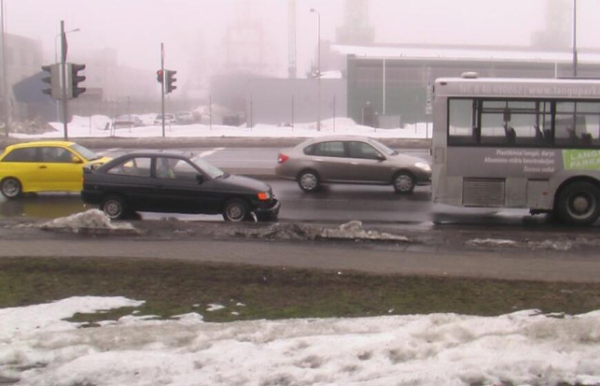 Avarija Naujojo Sodo ir Naujosios Uosto gatvių sankryžoje