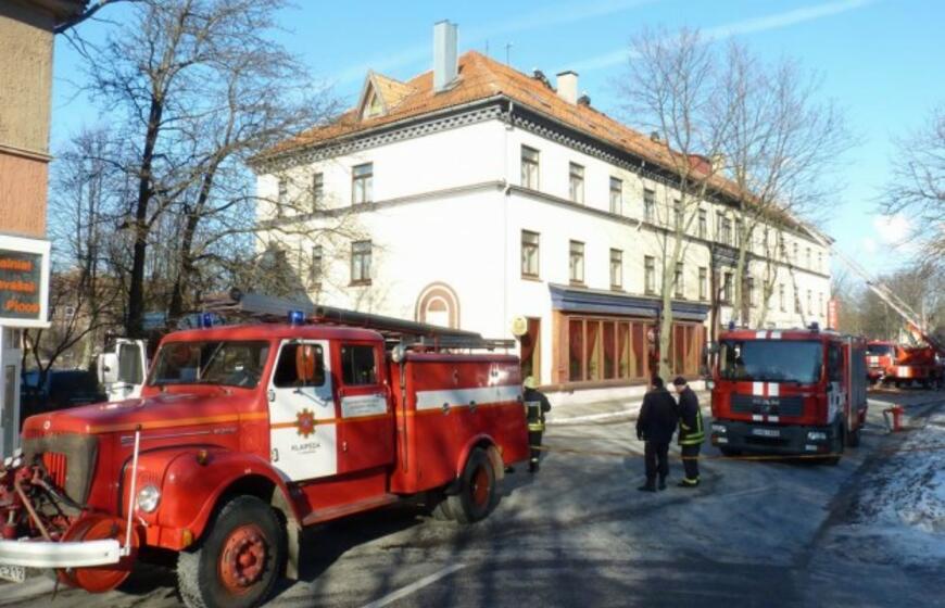 Uostamiesčio viešbutyje "Lūgnė" siautėjo ugnis