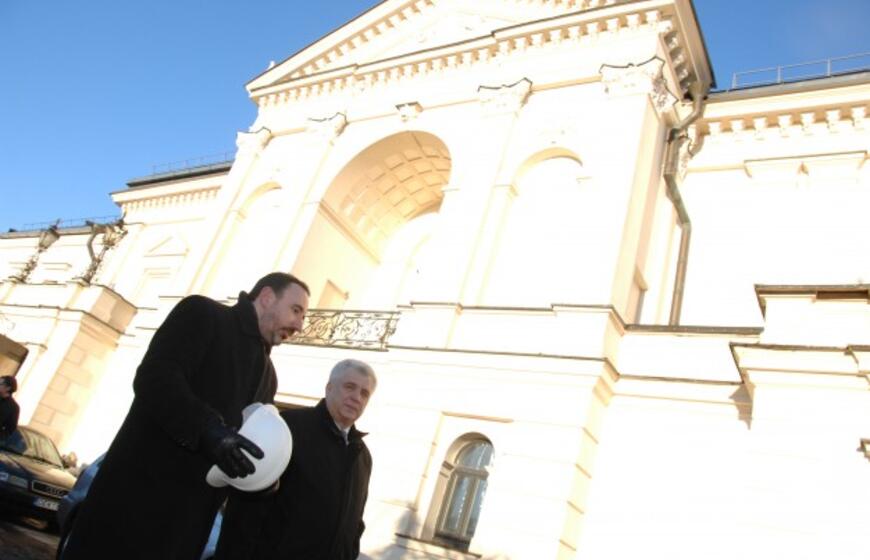 Kultūros ministras Klaipėdos dramos teatro statybvietėje