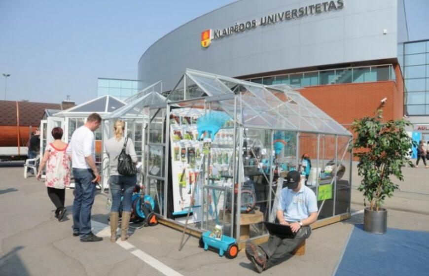 Prasidėjo paroda "Individuali statyba 2011"