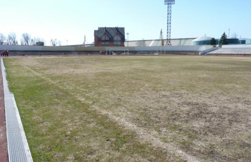 Klaipėdos miesto centrinis stadionas balandžio pabaigoje