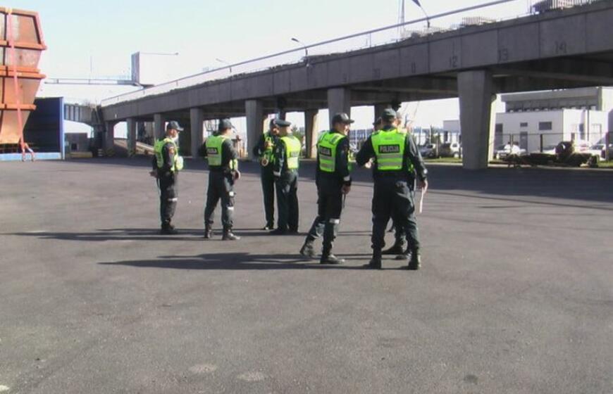 Vairuotojų blaivumo patikrinimas Tarptautinėje jūrų perkėloje