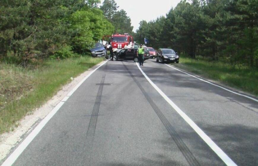 Smiltynėje į avariją pateko inkasatorių mikroautobusas