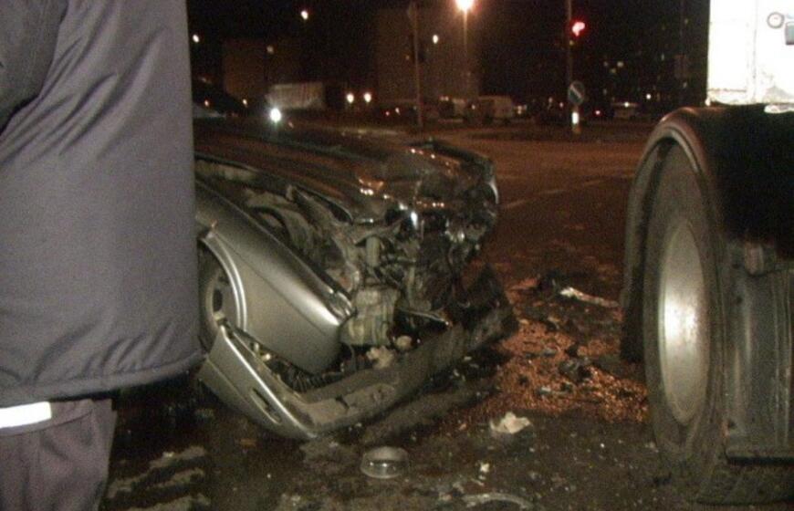 Vilkikas taranavo "Jaguar"