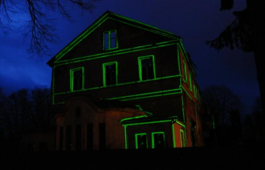 Palangoje - šviesos spektaklis ant kurhauzo sienų