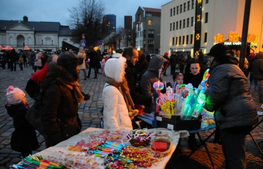 Klaipėdoje įžiebta Kalėdų eglė