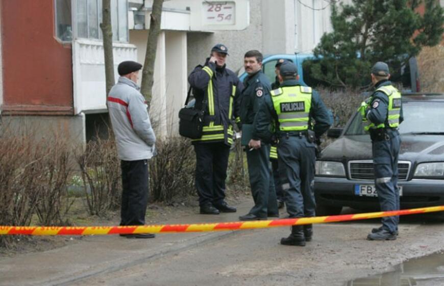Norėdami išvengti liepsnų šoko per langus