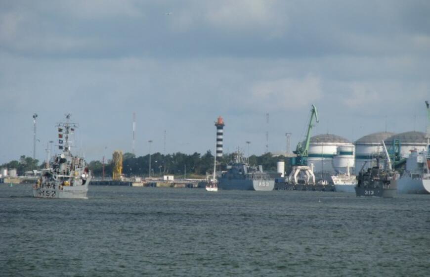 Baltijos šalių kariniai laivai demonstravo pasirengimą