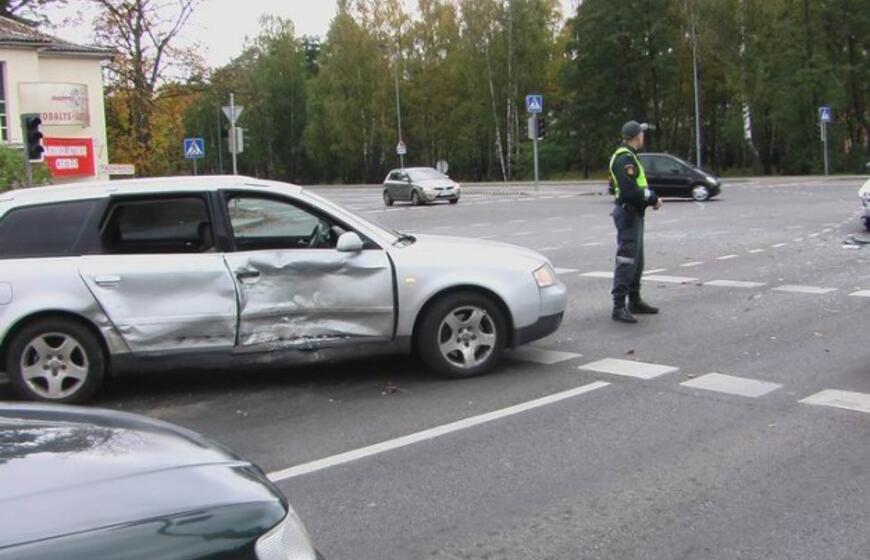 Avarija Manto ir Lideikio g.