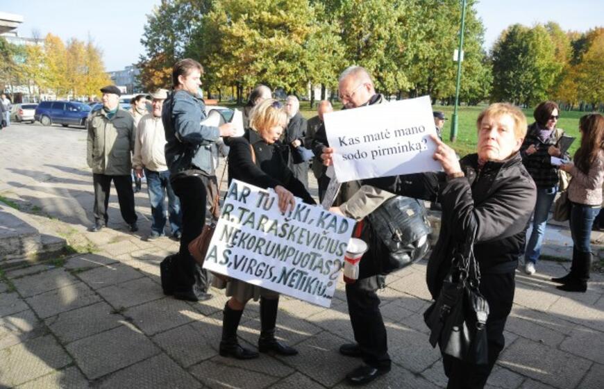 Dituviškių mitinge - aistros, šūksniai ir apsistumdymai