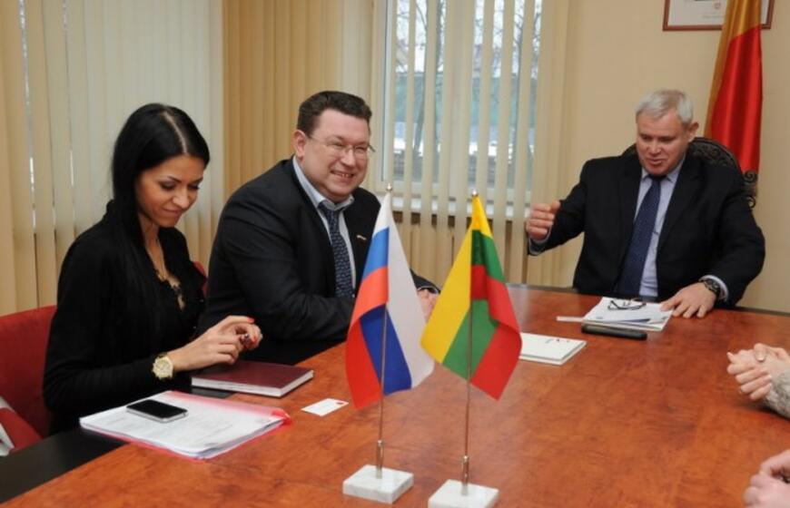 Klaipėdos ir Kaliningrado bendradarbiavimo programos pasirašymas