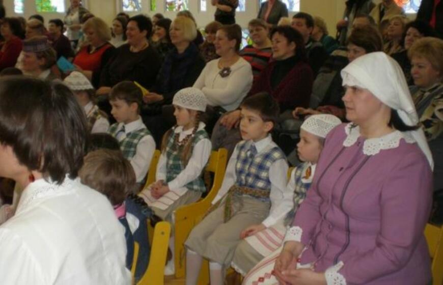 Klaipėdos darželinukai kovo 11-ąją pasitinka tarmiškai