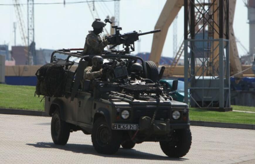 Karinės pratybos "Liepsnojantis kardas"