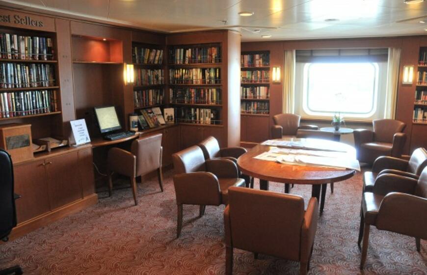 Pirmąkart užsuko liukso klasės laivas