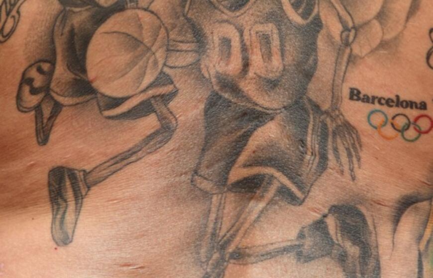 Broliai Maciai. Tatuiruotės