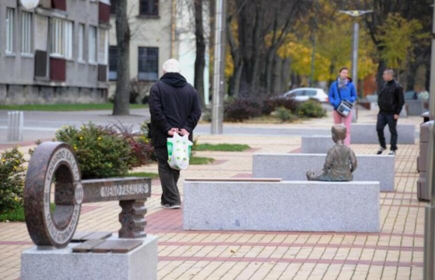 Svajoklis - jau Mažvydo alėjoje