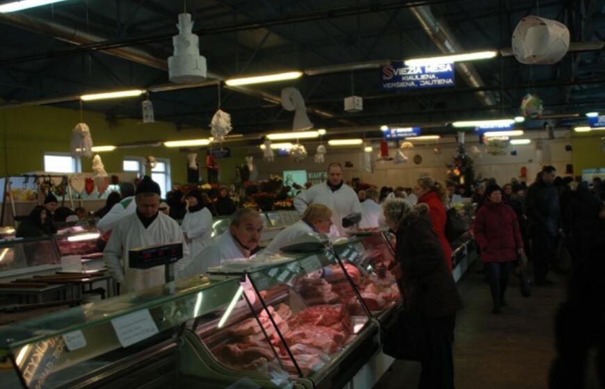 Renginys senamiesčio turguje