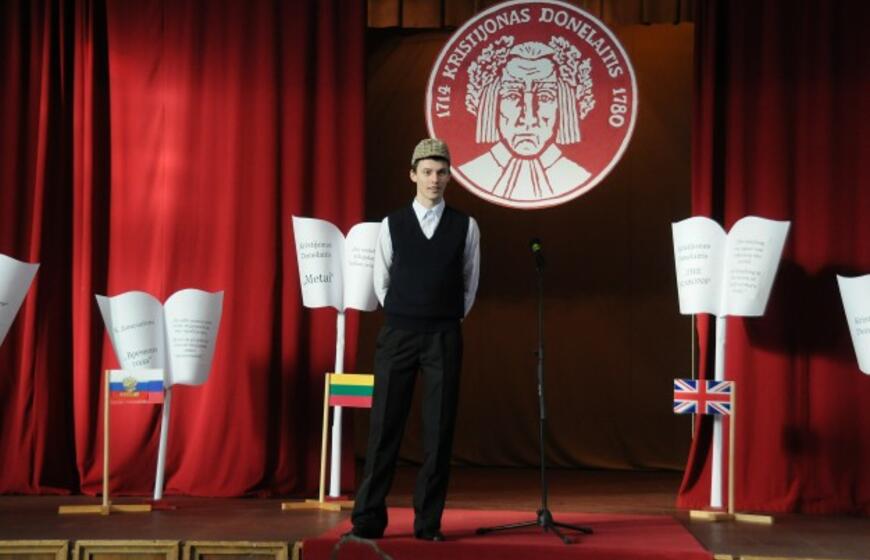 Donelaičio skaitymai Vytauto Didžiojo gimnazijoje