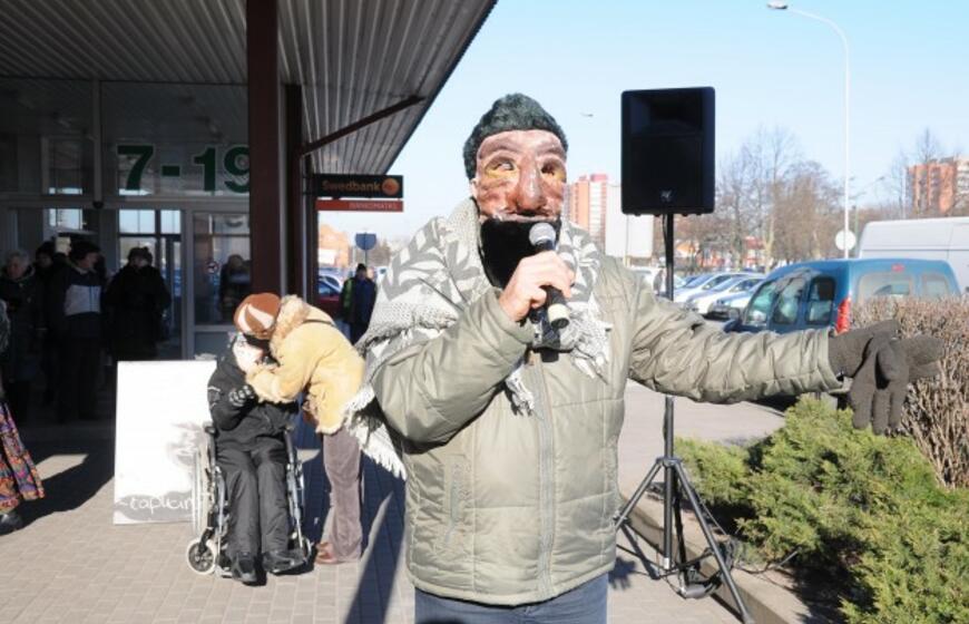 Užgavėnių šventė Naujajame turguje