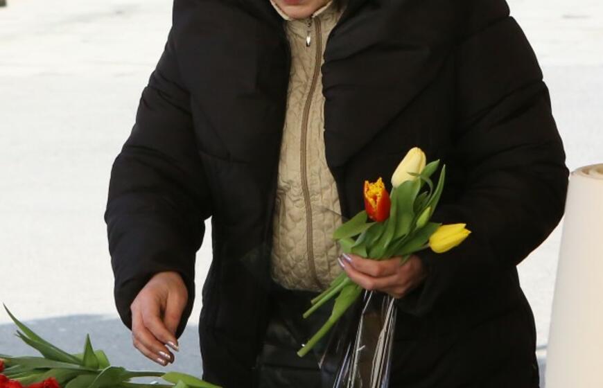 Prekyba tulpėmis kovo 8-ąją