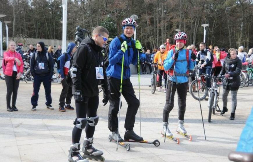 "Gintaro keliu" į Šventąją iškeliavo per 300 žygeivių