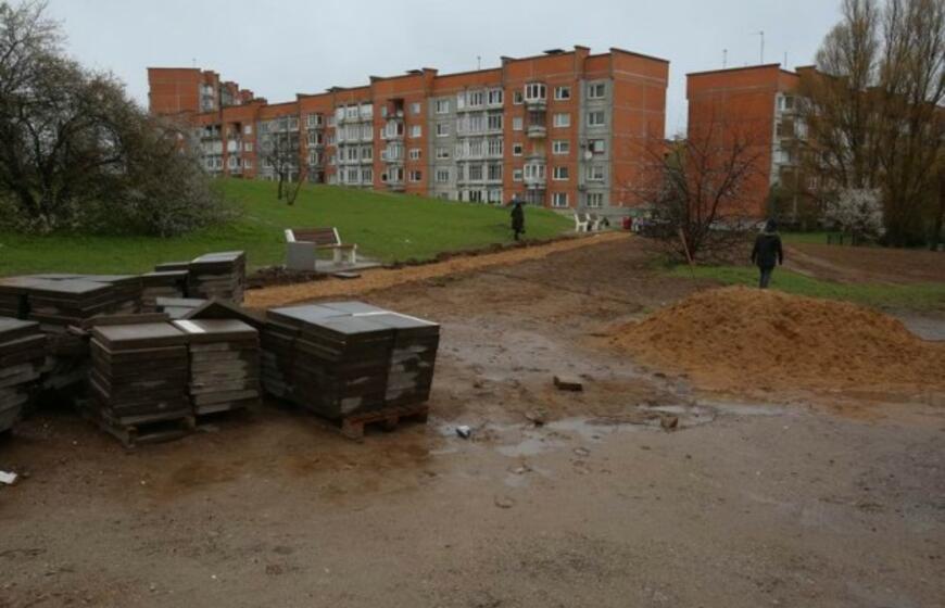 Takelio dėjimo talka Vaidaugų gatvėje