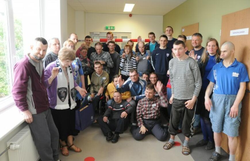 "Dragūno" rankininkai aplankė neįgaliuosius