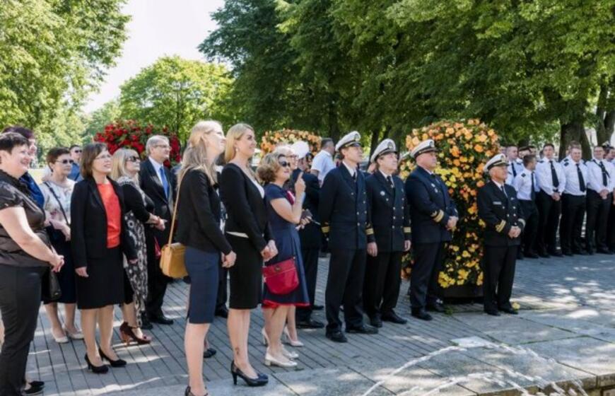 „Iškeptas“ naujas diplomuotų jūrininkų desantas