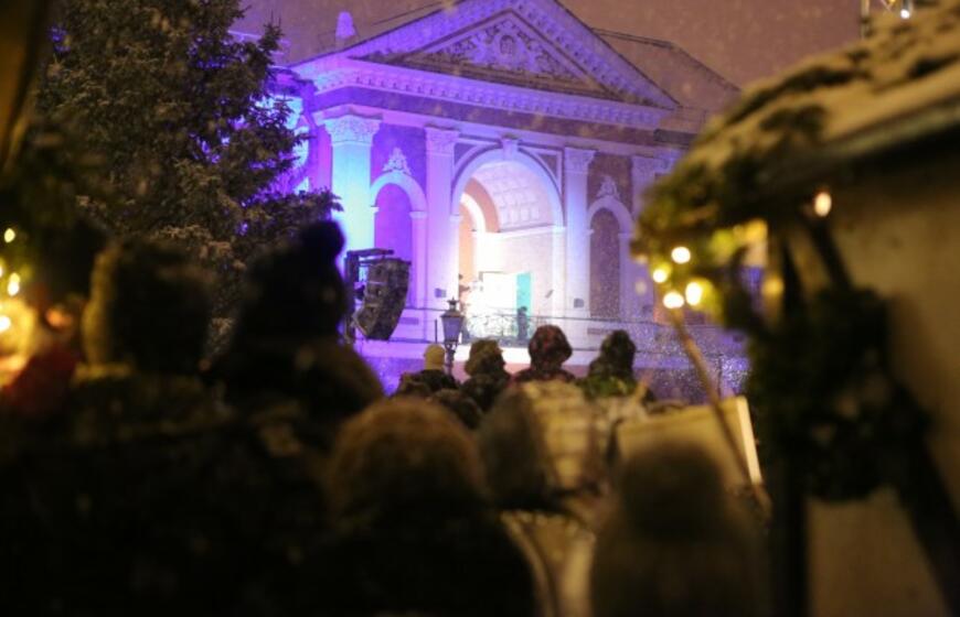 Eglės įžiebimo ceremonijoje netrūko magijos