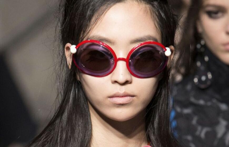 Madingiausi saulės akiniai 2017-aisiais