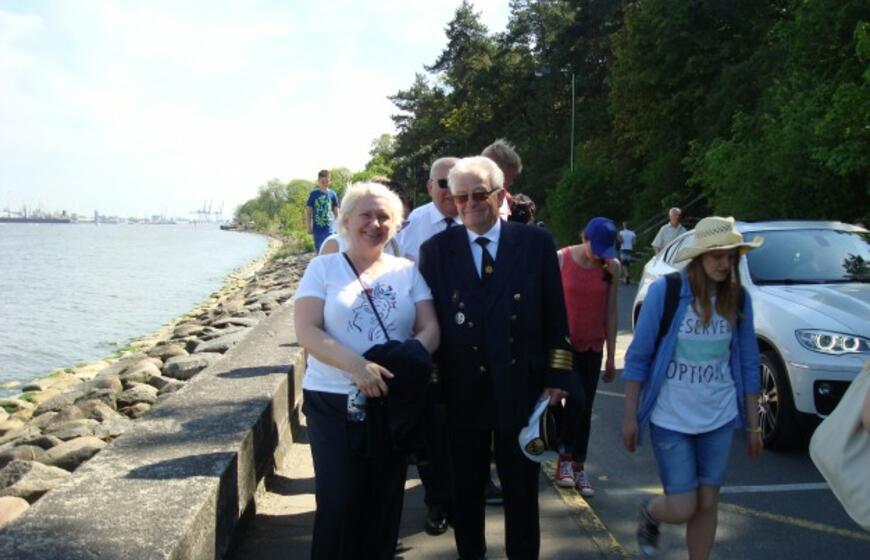 Įteiktos  „Albatroso“ statulėlės, Jūros veterano ženklai